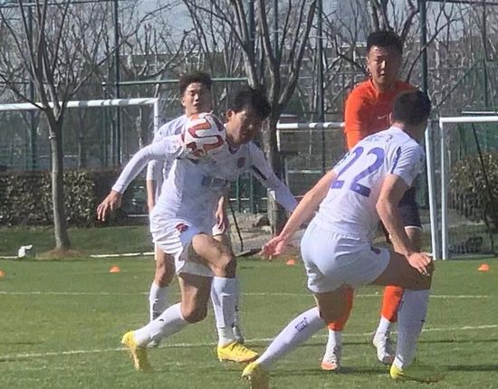 精品日本一区二区三区